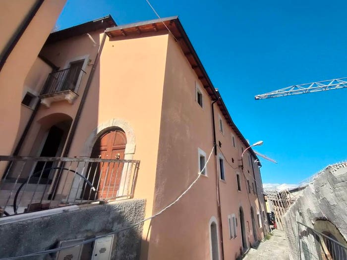 Casa quadrilocale in vendita in Bagno Monticchio, L'Aquila