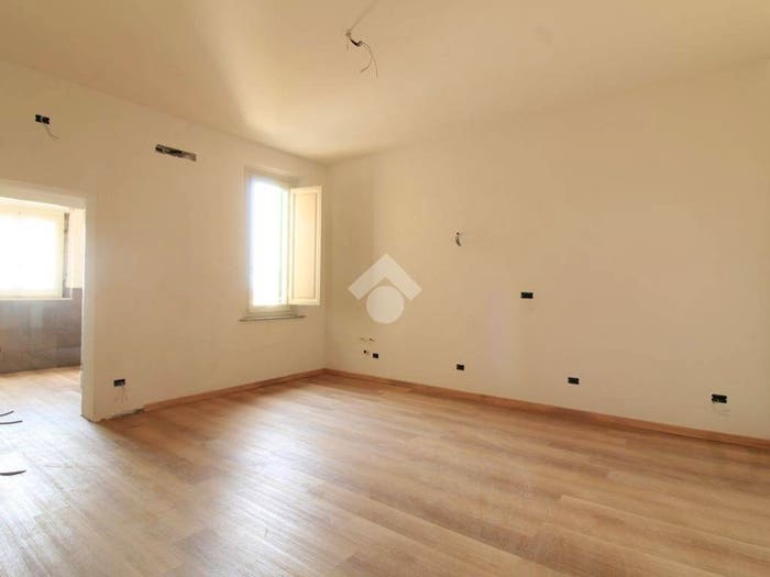 Appartamento trilocale in vendita in Via Giacomo Matteotti, Centro, Monsummano Terme