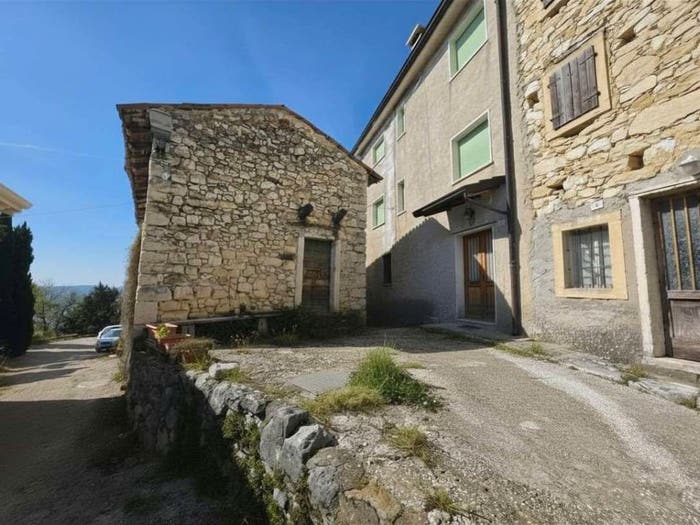 Casa con 5 locali in vendita in via Colombare di Villa snc, Negrar di Valpolicella