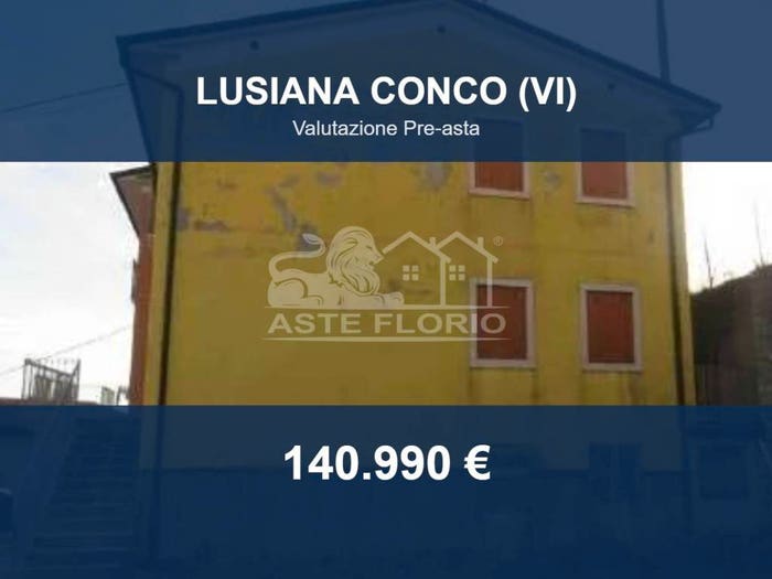 Casa quadrilocale in vendita in Contrà Bertacchi snc, Gomarolo, Lusiana Conco
