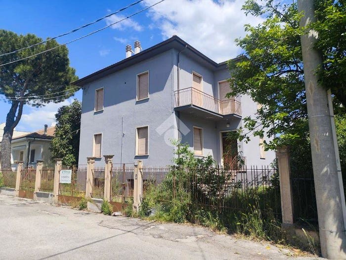 Casa con 6 locali in vendita in Via Ovidio, Sanmagno Sterpete Corvia, Foligno