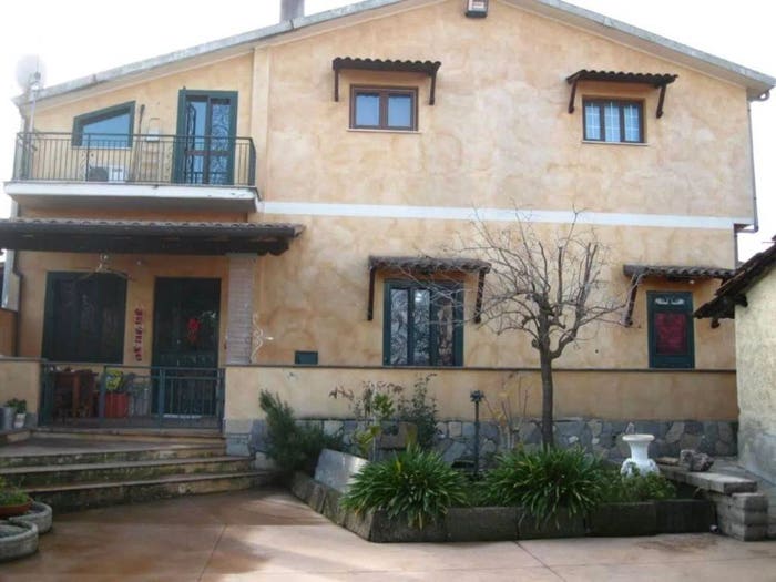 Casa con 5 locali in vendita in Via Colle Cagioli, Centro, Lariano
