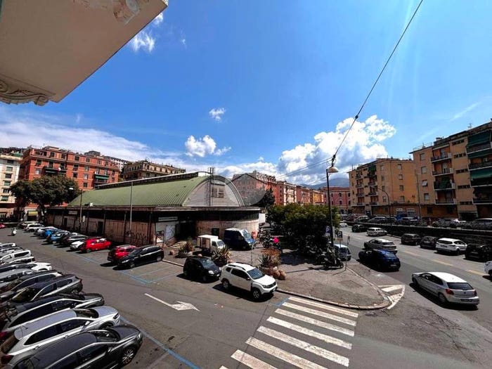Appartamento con 5 locali in vendita in Via Filippo Casoni, San Fruttuoso, Genova