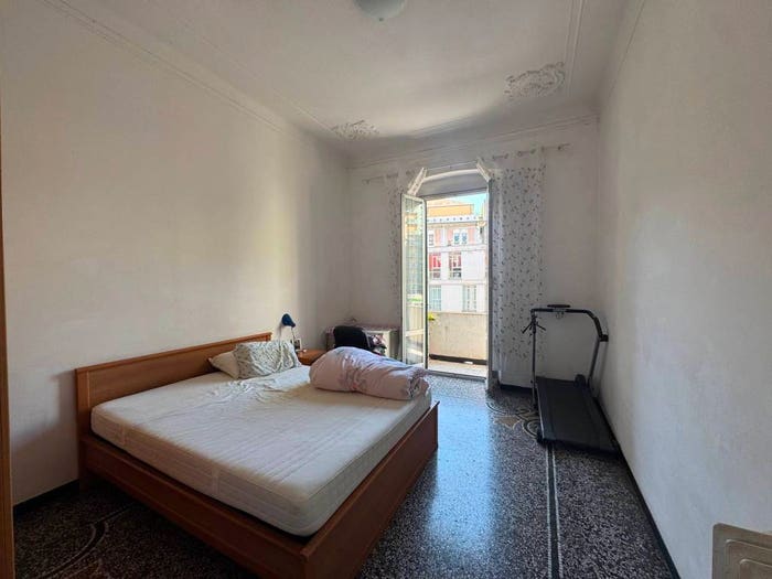 Appartamento quadrilocale in vendita in Via San Martino, San Martino, Genova