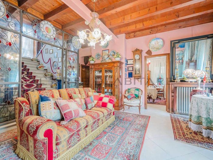 Casa con 6 locali in vendita in via Lourdes, Centro, Conegliano