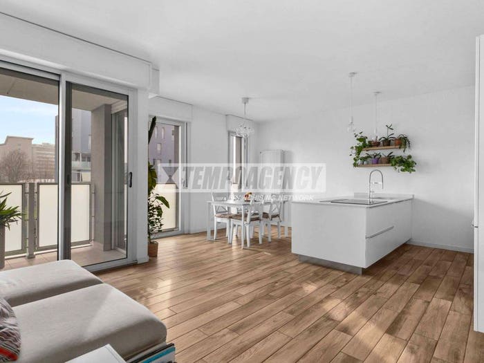 Appartamento trilocale in vendita in Via Voltri, Cantalupa San Paolo, Milano
