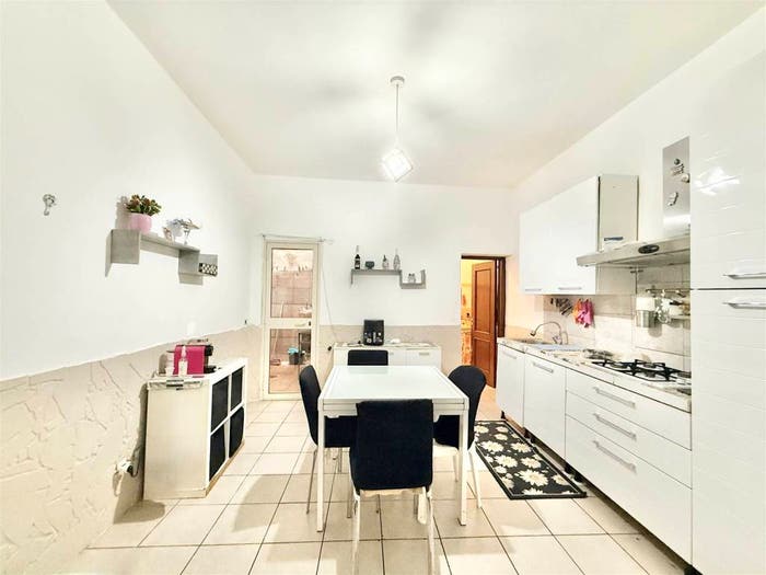 Appartamento trilocale in vendita in Via delle Viole, Ferrarotto Acquedotto Greco, Catania