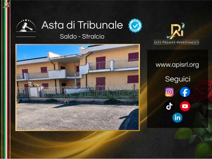 Appartamento bilocale in vendita in Via Isola Martana, Capodimonte