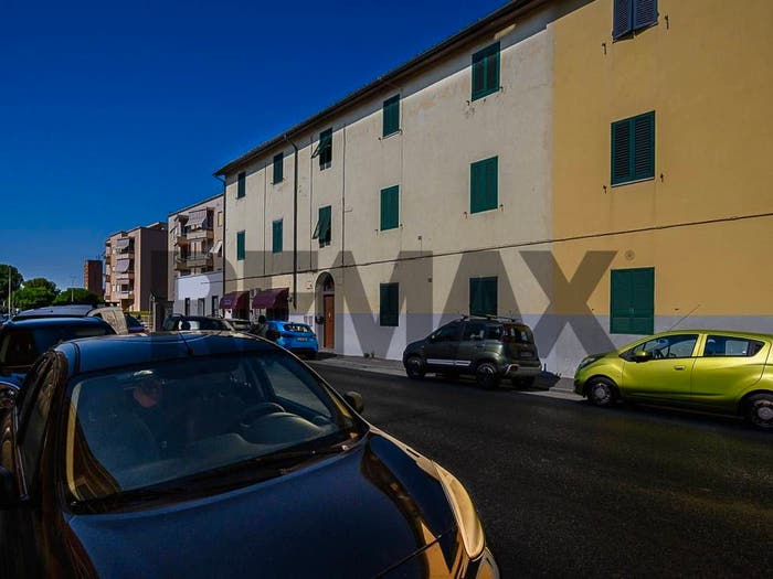Appartamento quadrilocale in vendita in Via dell'Ardenza, Ardenza, Livorno