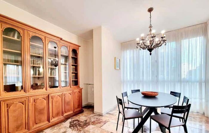 Appartamento quadrilocale in affitto in Via Roncaglia, Washington, Milano