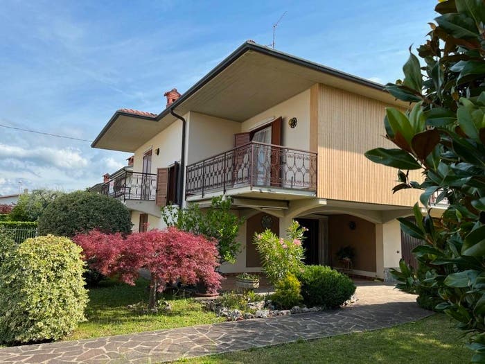Casa trilocale in vendita in Via San Rocco, Centro, Bonate Sopra
