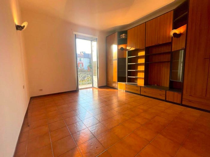 Appartamento bilocale in vendita in Via Angelo della Pergola, Isola, Milano