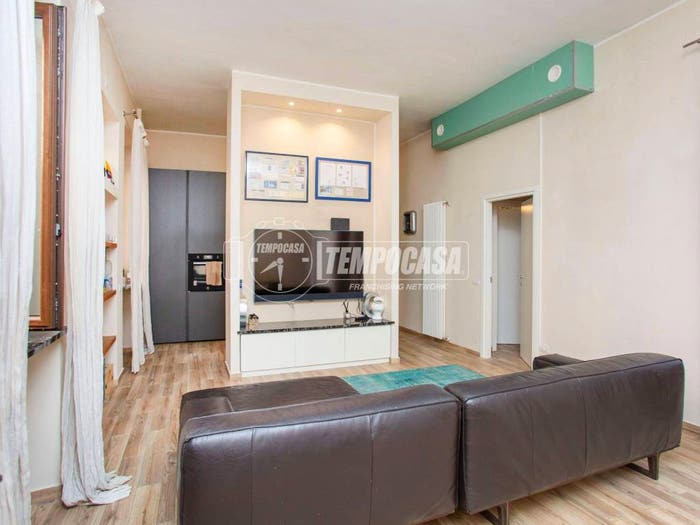 Appartamento trilocale in vendita in Via Giordano Bruno, Paolo Sarpi, Milano
