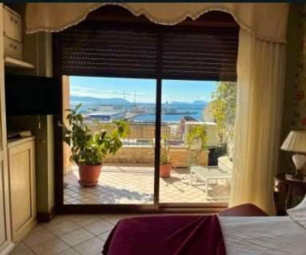 Appartamento con 6 locali in vendita in Via Enrico Cosenz Napoli NA Italia, Garibaldi Ferrovia, Napoli