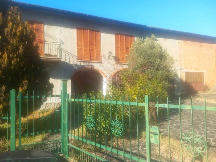Casa con 6 locali in vendita in Località Casa Arcano, Bagnaria