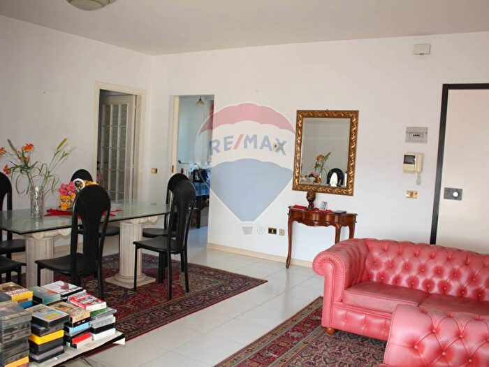 Appartamento con 6 locali in vendita in Via Osento, Centro, Lanciano