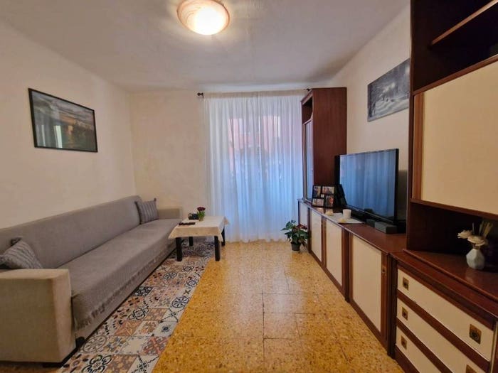 Appartamento trilocale in vendita in Centro, Carrara