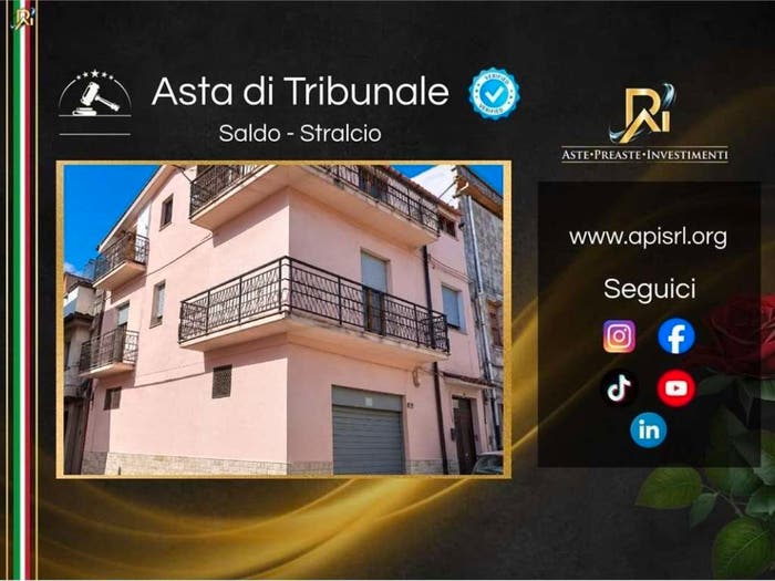 Appartamento con 6 locali in vendita in Via Pietro Gobetti, Centro, Irsina