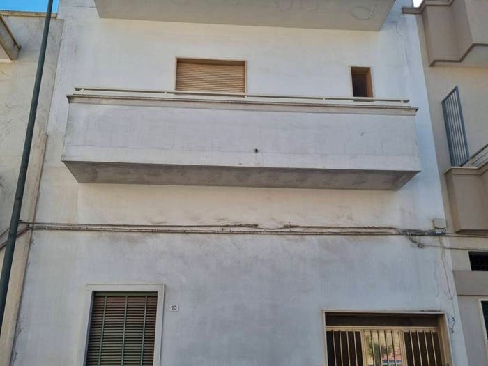 Casa con 6 locali in vendita in Via Antonio Fogazzaro, Copertino