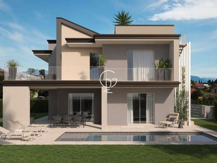Casa con 5 locali in vendita in Piazza San Martino, Moniga del Garda