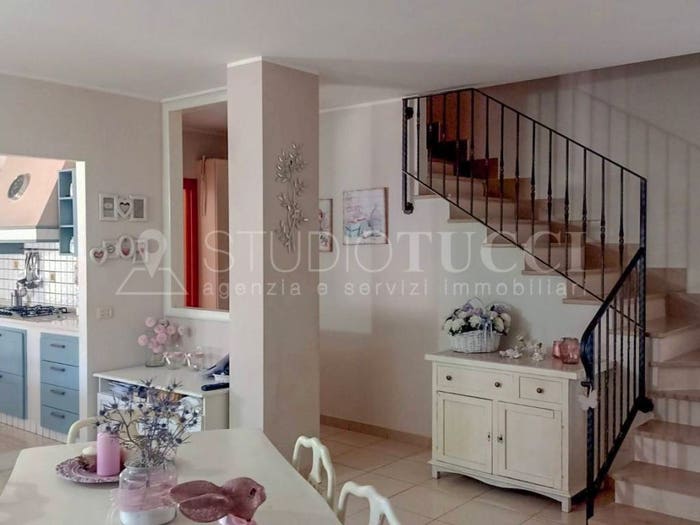 Casa con 5 locali in vendita in Via Lago Maggiore, Centro, Cepagatti