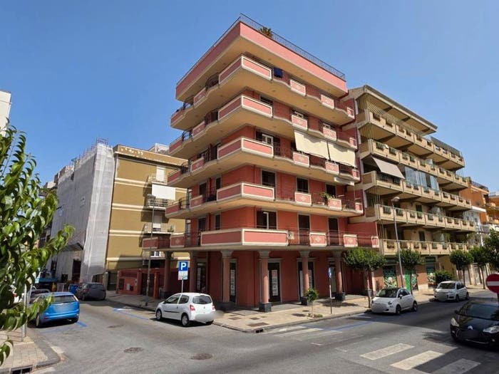 Appartamento trilocale in vendita in Via Madonna del Lume, Centro, Milazzo