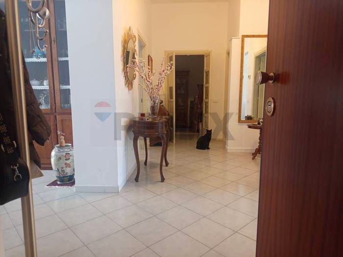 Appartamento con 6 locali in vendita in Centro, Piombino