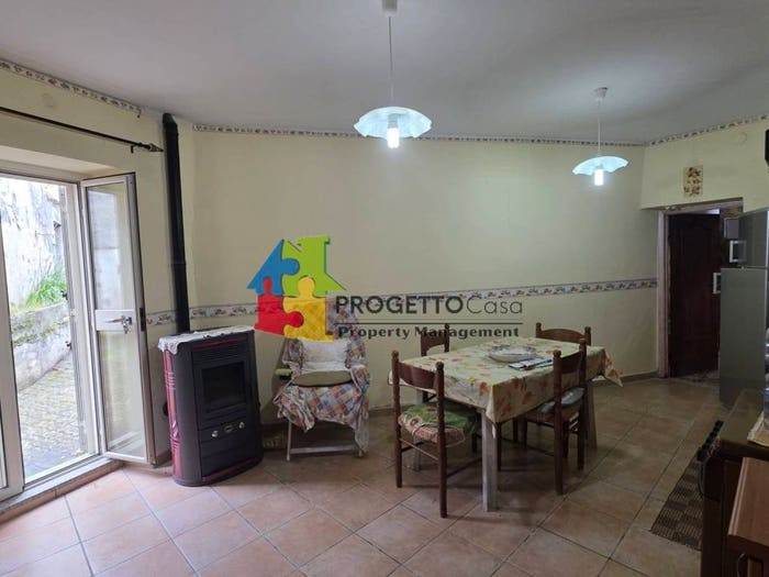 Casa con 6 locali in vendita in Via Rina, Rina, Savoca