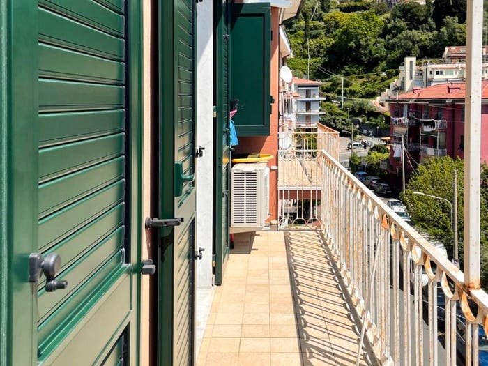 Appartamento quadrilocale in vendita in Via Generale Ferrari, Lerici Paese, Lerici