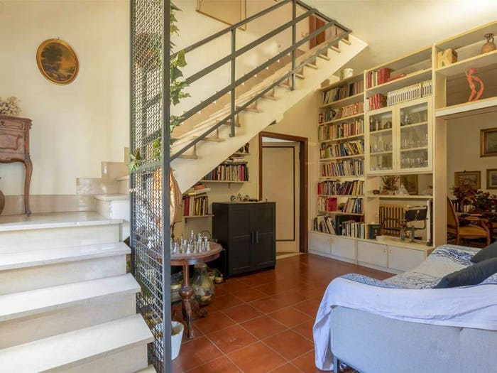 Appartamento con 6 locali in vendita in Soffiano, Firenze