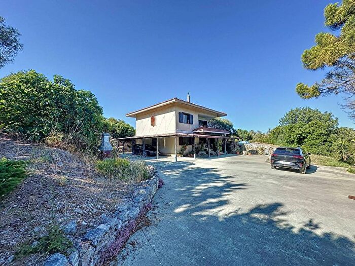 Casa con 5 locali in vendita in Strada Vicinale SOS Laccheddos, Serra Secca, Sassari