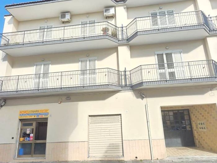 Appartamento con 5 locali in vendita in Corso Vittorio Emanuele, Saviano