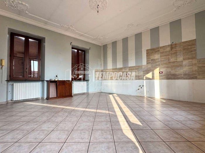 Appartamento trilocale in vendita in Via Firenze, Chiavazza, Biella