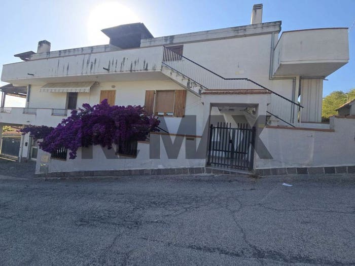 Casa con 6 locali in vendita in Via Colle Paradiso, Colle del Telegrafo Colle Scorrano, Pescara