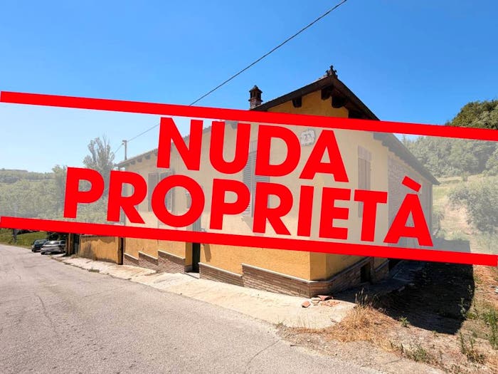 Casa con 6 locali in vendita in Via Rio Valle, Sant'Antonio, Odalengo Grande