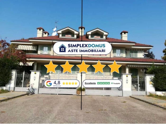 Appartamento con 6 locali in vendita in Via Luigi Einaudi, Nizza Monferrato