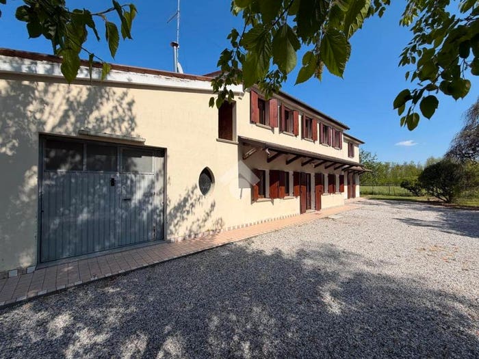 Casa con 6 locali in vendita in VIA MARCHE, Breda di Piave