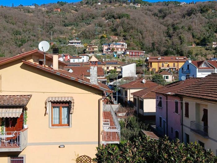 Appartamento con 5 locali in vendita in Via Repubblica, Albiano Magra, Aulla