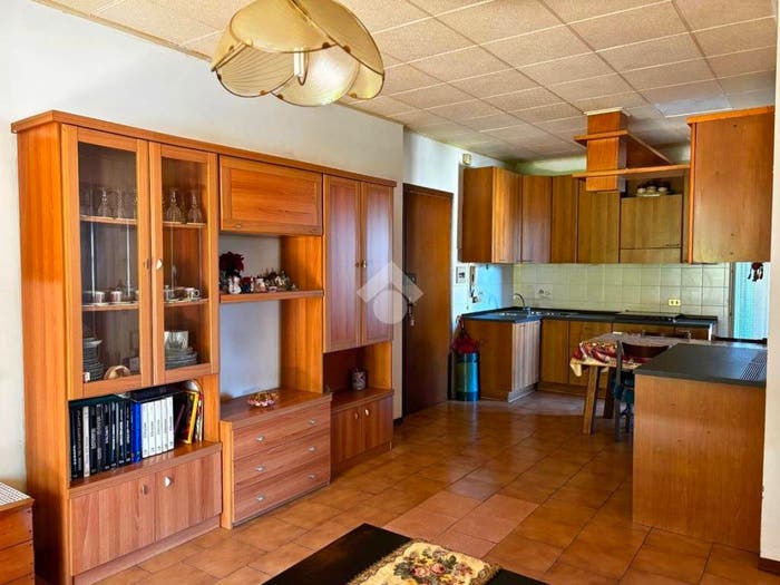 Appartamento bilocale in vendita in Via Scura, Centro, Darfo Boario Terme