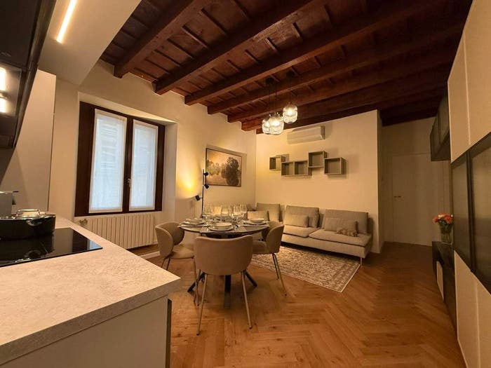 Appartamento trilocale in affitto in Ripa di Porta Ticinese, Navigli Darsena, Milano