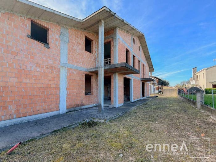 Casa quadrilocale in vendita in Via Giulio Pastore, Zenson di Piave