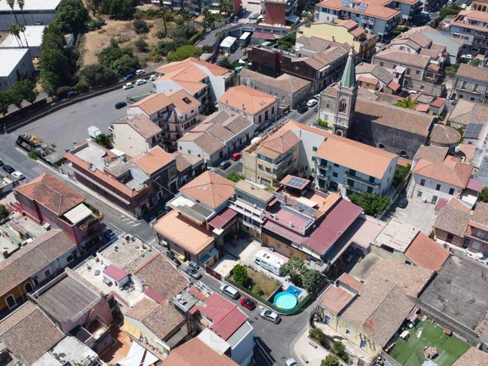 Casa con 6 locali in vendita in Via Firenze, Cannizzaro, Aci Castello