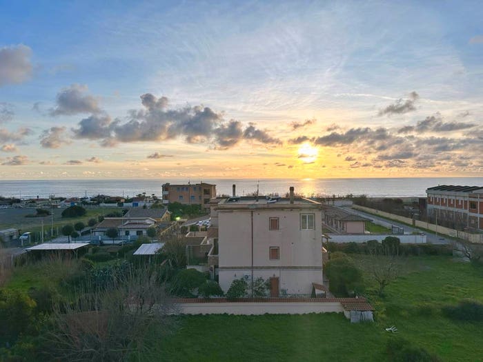 Casa bilocale in vendita in Via Florinas, Passo Oscuro, Fiumicino