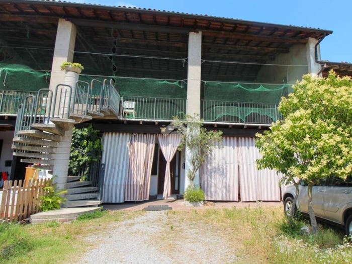 Appartamento trilocale in vendita in Strada quarti, Ghedi