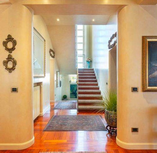 Casa con 6 locali in vendita in Via Roma, Centro, Broni