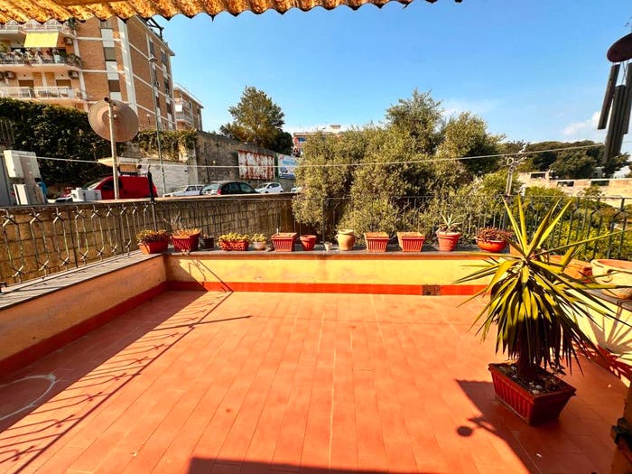 Appartamento bilocale in vendita in Via Alessandro Manzoni, Posillipo, Napoli
