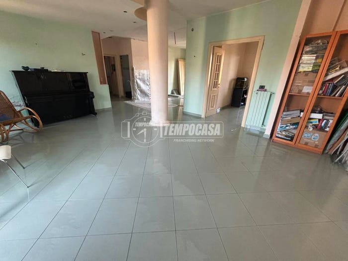 Appartamento quadrilocale in vendita in Via Pozzolaniello, Casacelle Arco Sant'Antonio, Giugliano in Campania