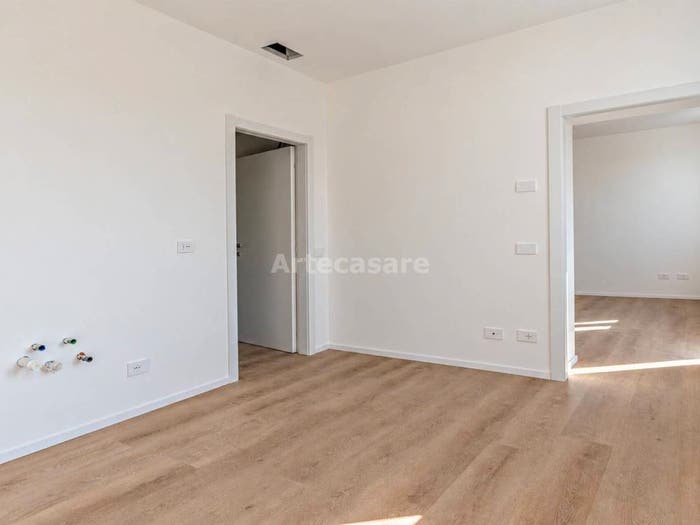 Appartamento bilocale in vendita in Via Roma, Casorate Sempione