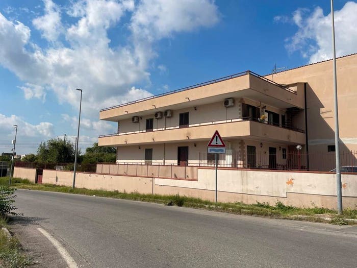 Casa con 6 locali in vendita in Via Emanuele Campolongo, Centro, Maddaloni