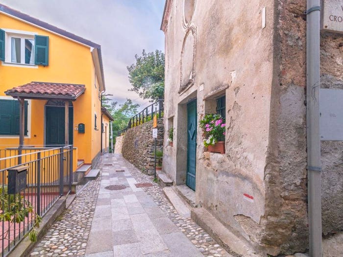Appartamento trilocale in vendita in Via Crocetta, Rialto